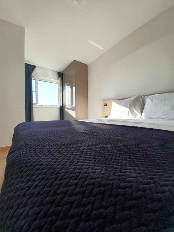 Apartmani Starigrad Paklenica - Danijel Екстериор снимка