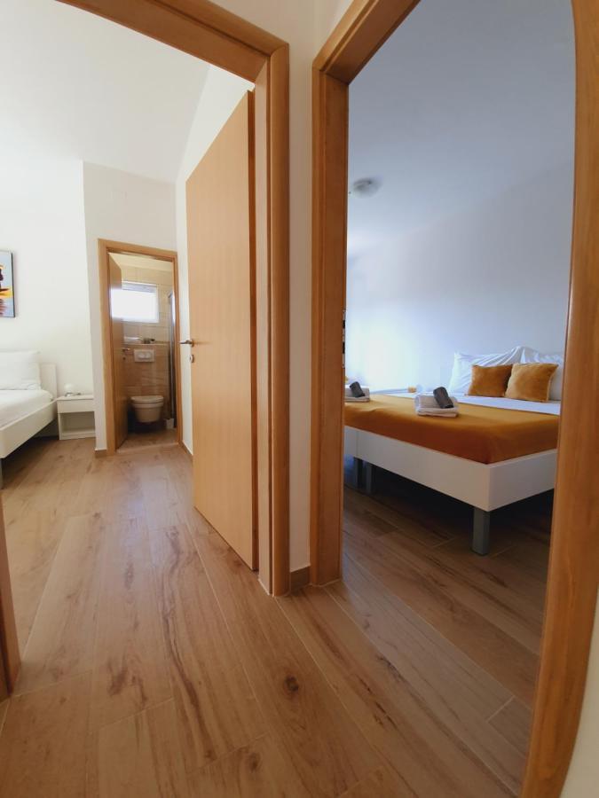 Apartmani Starigrad Paklenica - Danijel Екстериор снимка