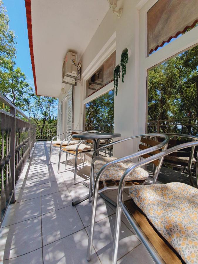 Apartmani Starigrad Paklenica - Danijel Екстериор снимка