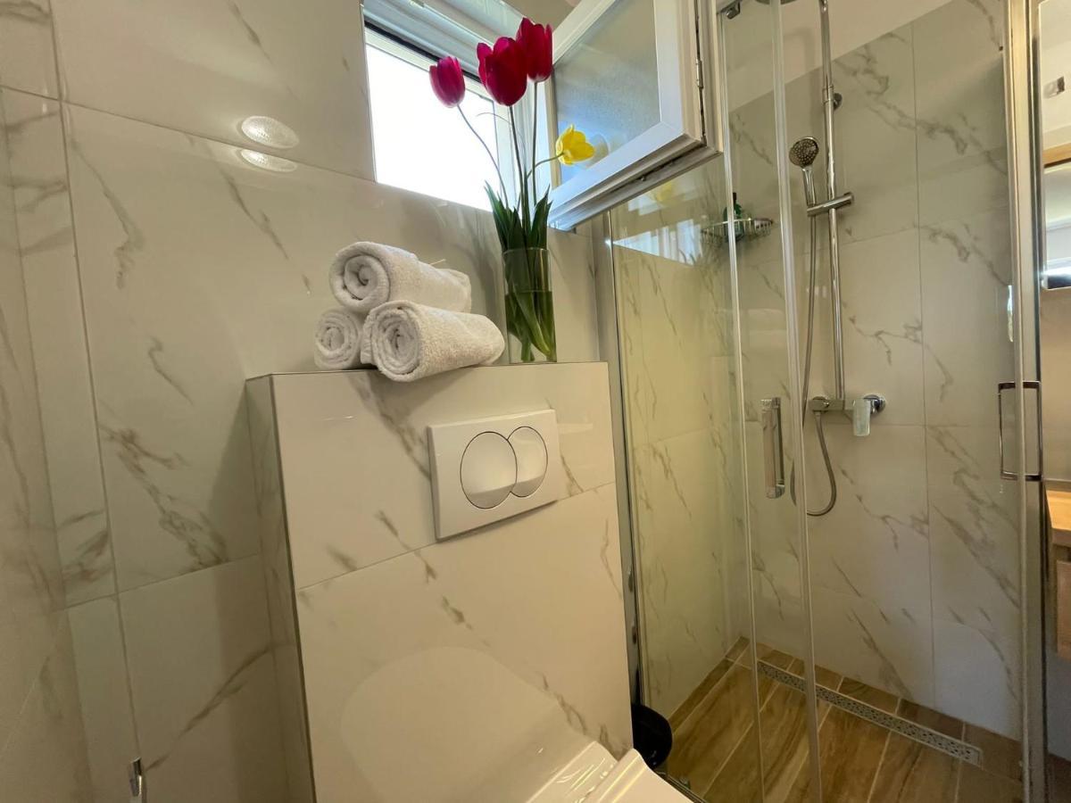 Apartmani Starigrad Paklenica - Danijel Екстериор снимка